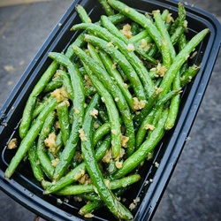 Fried Garlic Green Beans