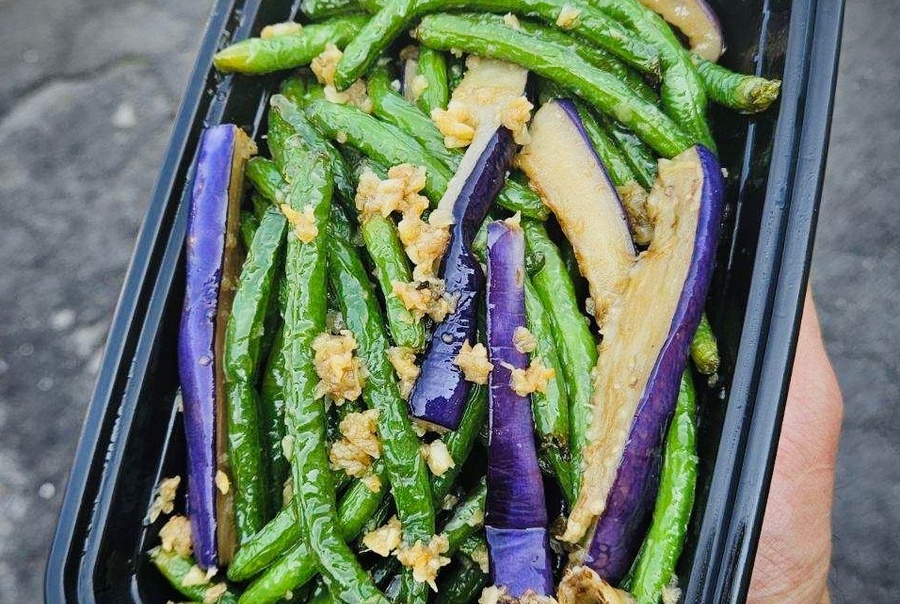 Fried Garlic Green Beans + Eggplant